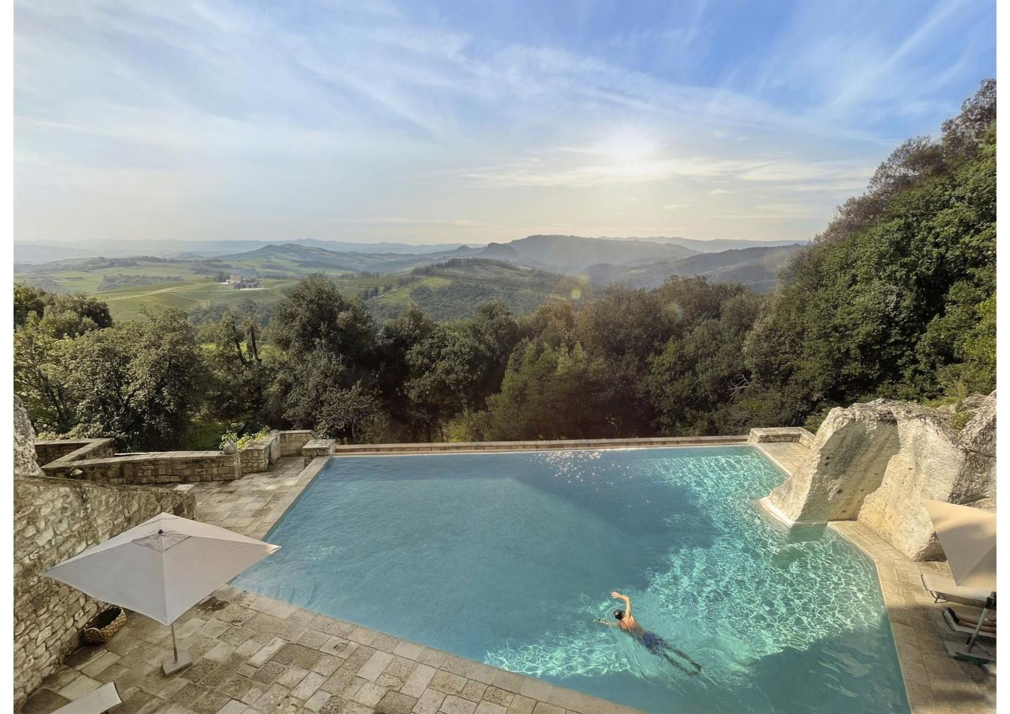 Borgo Pignano Tuscany Exterior photo