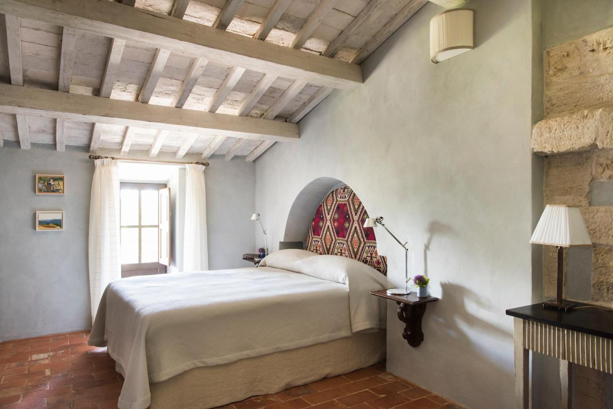 Borgo Pignano Tuscany Exterior photo